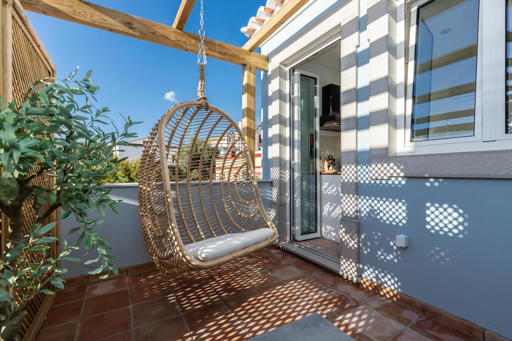 Amalia Boutique Suites & Studios - By @ Rita'S Place District de District de Faro Extérieur photo